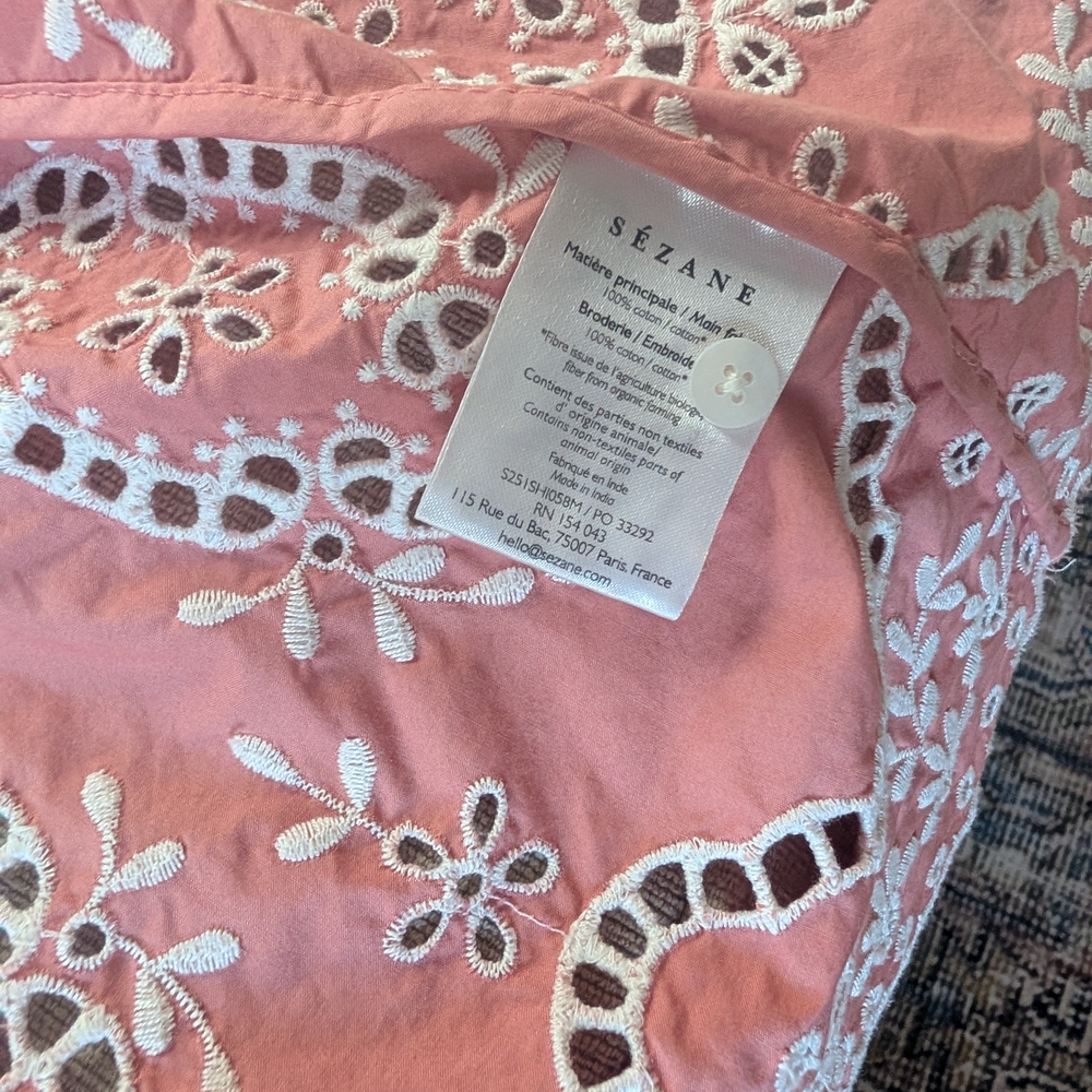 Embroidered Pink Eyelet Button-Up Blouse - Picture 6 of 7